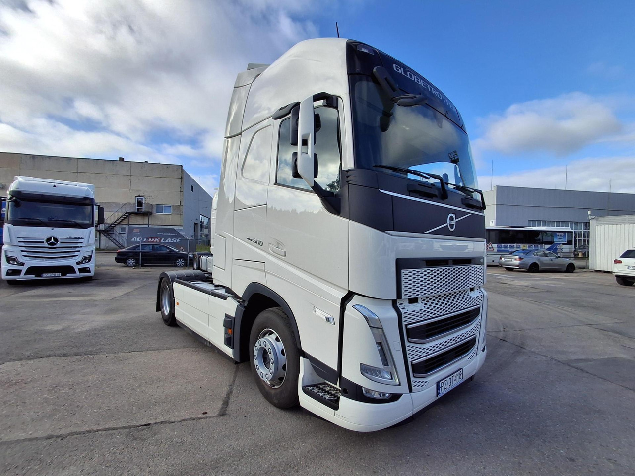 2023 Volvo FH 500 Globetrotter XL Side Skirts - 트랙터 유닛 : 사진 1 2023 Volvo FH 500 Globetrotter XL Side Skirts - 트랙터 유닛 : 사진 1