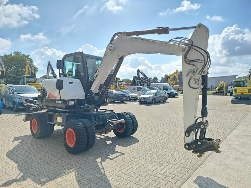 Bobcat E57W - 휠 굴삭기 : 사진 4 Bobcat E57W - 휠 굴삭기 : 사진 4