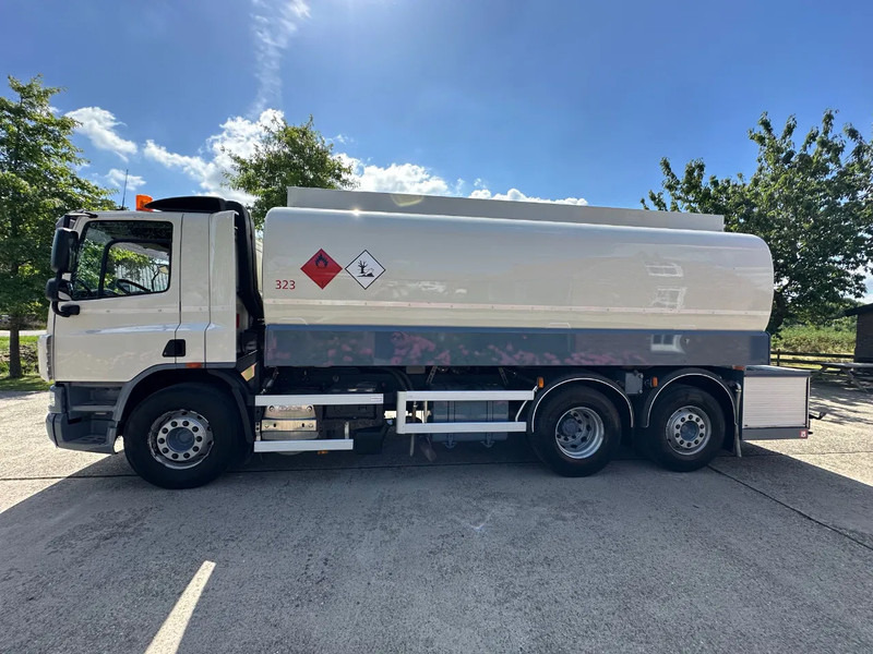 DAF CF 75.310 FAN / NL TRUCK / 6x2 / FUEL TANK 4 COMP. / 22 m3 / EURO5 / TOP CONDITION!! - 유조트럭 : 사진 4 DAF CF 75.310 FAN / NL TRUCK / 6x2 / FUEL TANK 4 COMP. / 22 m3 / EURO5 / TOP CONDITION!! - 유조트럭 : 사진 4