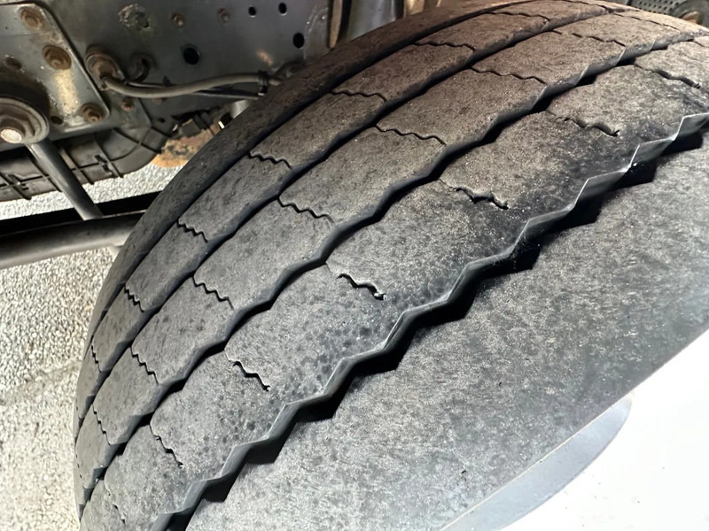Iveco EuroCargo 80 -160L / EURO 6 / 7.5t / WINCH / ALU RAMPS - 자동 운반 장치 트럭 : 사진 5 Iveco EuroCargo 80 -160L / EURO 6 / 7.5t / WINCH / ALU RAMPS - 자동 운반 장치 트럭 : 사진 5