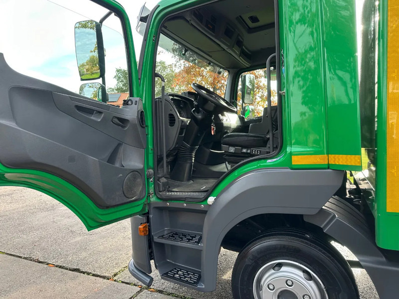 Mercedes-Benz Atego 1018 / NL TRUCK / LOW KM / AIRCO / EURO 6 / BOX+LIFT+SIDE DOOR / 10T / AUTOMATIC - 박스 트럭 : 사진 4 Mercedes-Benz Atego 1018 / NL TRUCK / LOW KM / AIRCO / EURO 6 / BOX+LIFT+SIDE DOOR / 10T / AUTOMATIC - 박스 트럭 : 사진 4