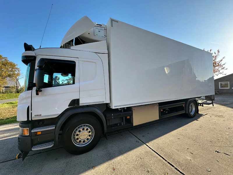 Scania P280 / NL TRUCK / EURO 6 / FULL AIR / CARRIER SUPRA 1250 / TOPCONDITION / LIFT+DOORS - 냉동탑차 : 사진 4 Scania P280 / NL TRUCK / EURO 6 / FULL AIR / CARRIER SUPRA 1250 / TOPCONDITION / LIFT+DOORS - 냉동탑차 : 사진 4