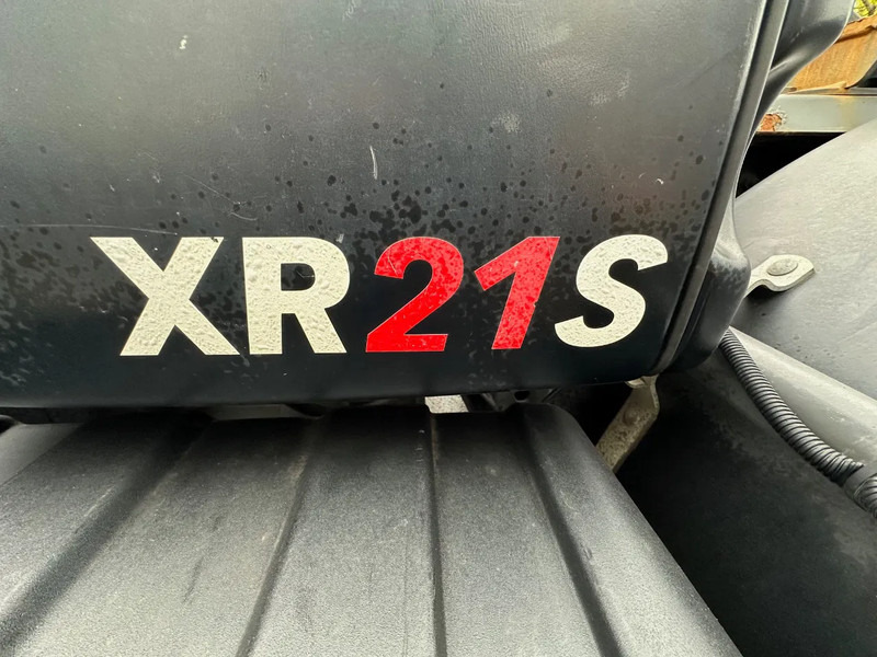 후크 리프트 트럭 Volvo FE 320 / NL TRUCK / EURO 5 / HIAB MULTILIFT XR 21T / LIKE NEW!! / LOW KM!! / LIFT+STEER AXLE : 사진 10 후크 리프트 트럭 Volvo FE 320 / NL TRUCK / EURO 5 / HIAB MULTILIFT XR 21T / LIKE NEW!! / LOW KM!! / LIFT+STEER AXLE : 사진 10