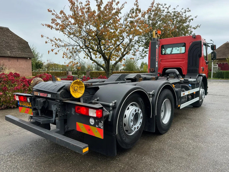 후크 리프트 트럭 Volvo FE 320 / NL TRUCK / EURO 5 / HIAB MULTILIFT XR 21T / LIKE NEW!! / LOW KM!! / LIFT+STEER AXLE : 사진 17 후크 리프트 트럭 Volvo FE 320 / NL TRUCK / EURO 5 / HIAB MULTILIFT XR 21T / LIKE NEW!! / LOW KM!! / LIFT+STEER AXLE : 사진 17