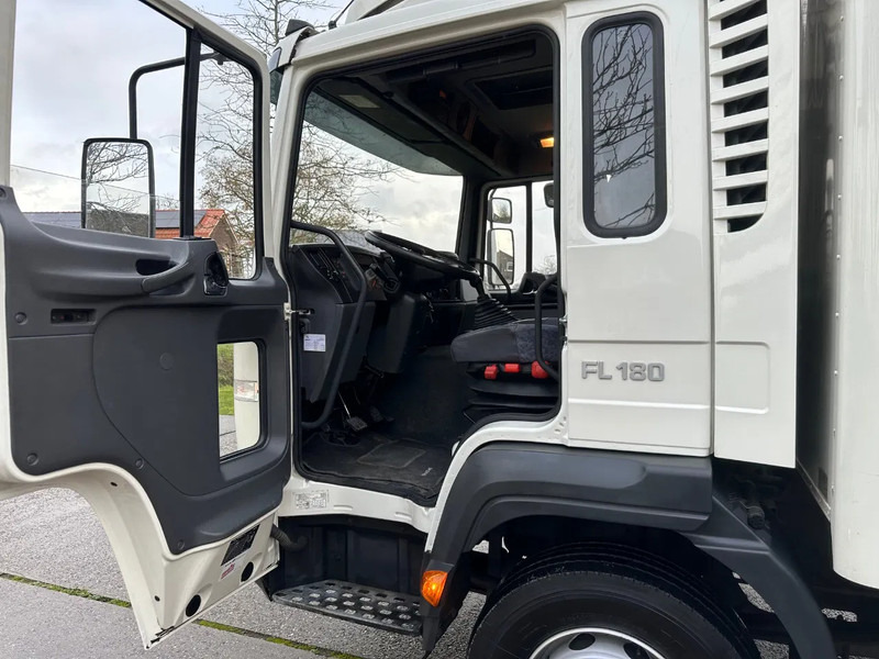 Volvo FL 612 180 / 12T / NL TRUCK / EURO3 / ANALOG / MANUAL / LEAF SPRING / BOX+LIFT / LOW KM - 박스 트럭 : 사진 4 Volvo FL 612 180 / 12T / NL TRUCK / EURO3 / ANALOG / MANUAL / LEAF SPRING / BOX+LIFT / LOW KM - 박스 트럭 : 사진 4