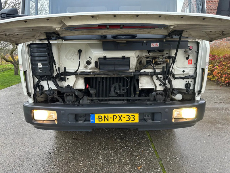 Volvo FL 612 180 / 12T / NL TRUCK / EURO3 / ANALOG / MANUAL / LEAF SPRING / BOX+LIFT / LOW KM - 박스 트럭 : 사진 3 Volvo FL 612 180 / 12T / NL TRUCK / EURO3 / ANALOG / MANUAL / LEAF SPRING / BOX+LIFT / LOW KM - 박스 트럭 : 사진 3