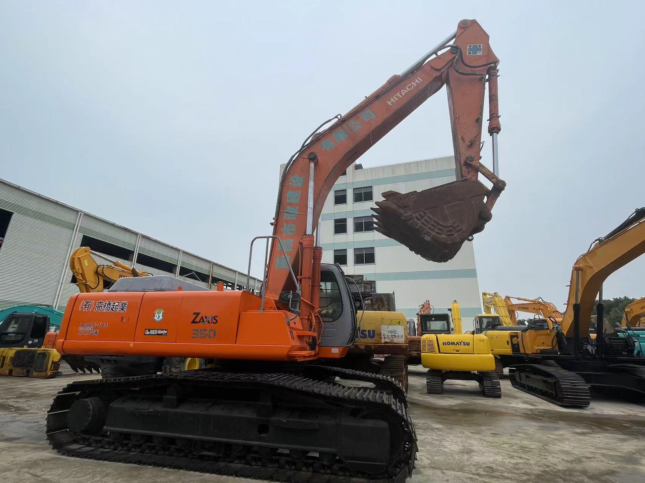HITACHI ZX350LCH-1 - 크롤러 굴삭기 : 사진 1 HITACHI ZX350LCH-1 - 크롤러 굴삭기 : 사진 1