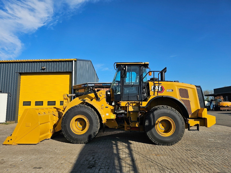 Caterpillar 950L - 휠 로더 : 사진 1 Caterpillar 950L - 휠 로더 : 사진 1