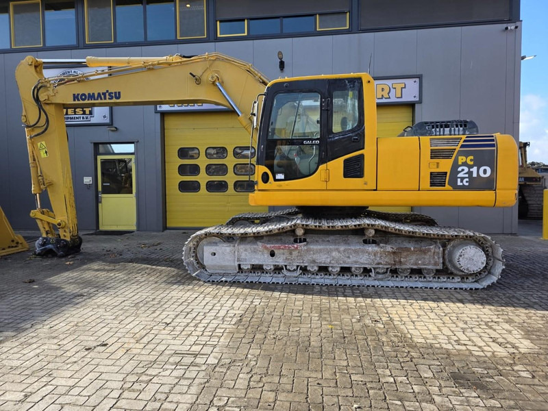 Komatsu PC210LC-8 - 크롤러 굴삭기 : 사진 1 Komatsu PC210LC-8 - 크롤러 굴삭기 : 사진 1
