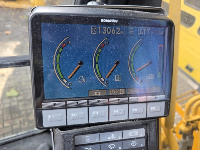 크롤러 굴삭기 Komatsu PC210LC-8 : 사진 13 크롤러 굴삭기 Komatsu PC210LC-8 : 사진 13