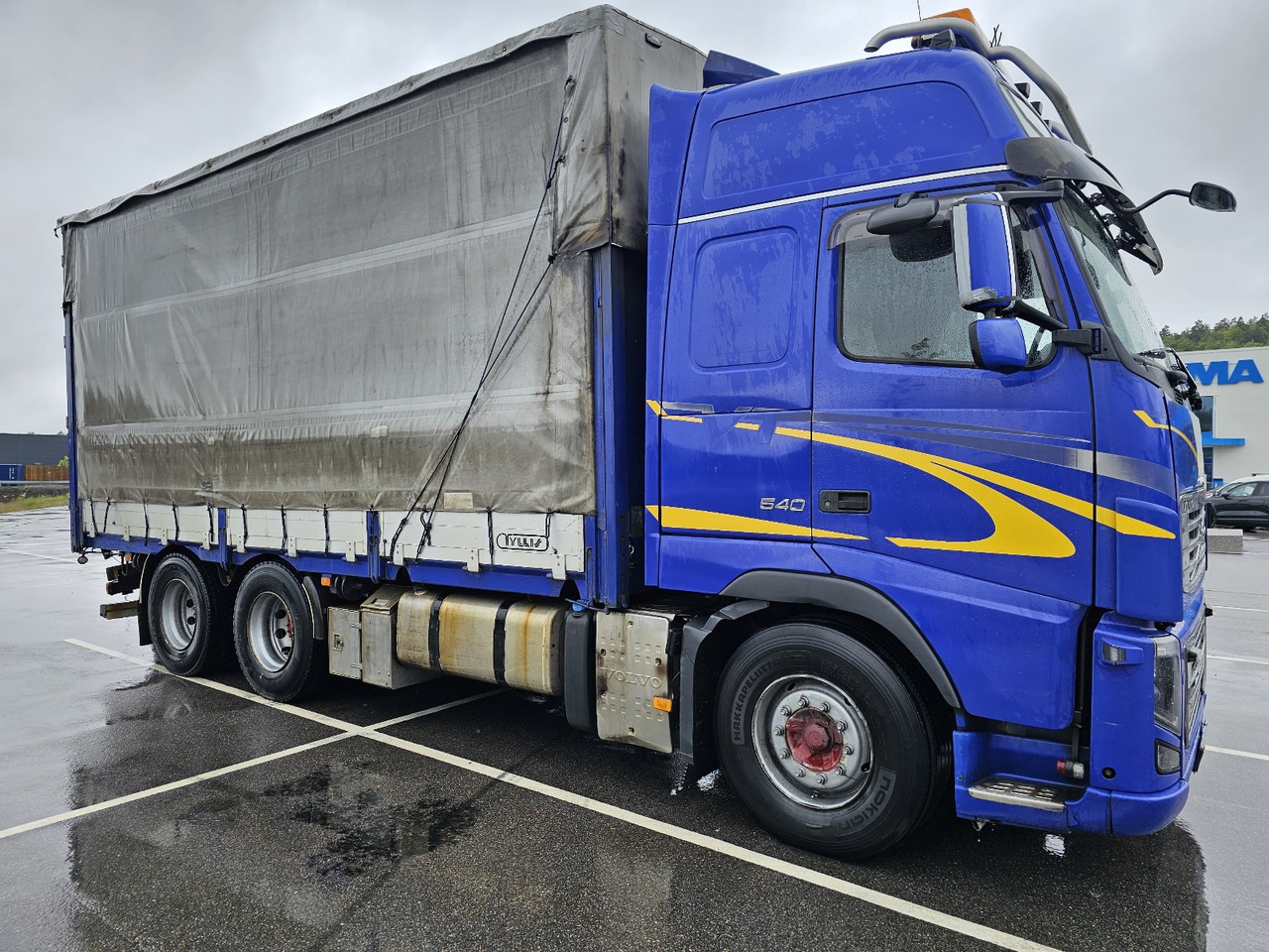 Volvo FH16 540 6x4 - 커튼사이더 트럭 : 사진 2 Volvo FH16 540 6x4 - 커튼사이더 트럭 : 사진 2