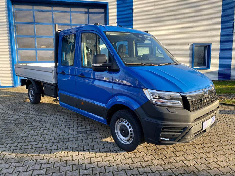 MAN TGE 3.180 4x4 Doka Pritsche Lang *INKL.19% MWT* AUTOMATIK*LED*CAM*AHK*TEMPO*STANDHZG*UVM* - 플랫베드 밴, 콤비 밴 : 사진 2 MAN TGE 3.180 4x4 Doka Pritsche Lang *INKL.19% MWT* AUTOMATIK*LED*CAM*AHK*TEMPO*STANDHZG*UVM* - 플랫베드 밴, 콤비 밴 : 사진 2