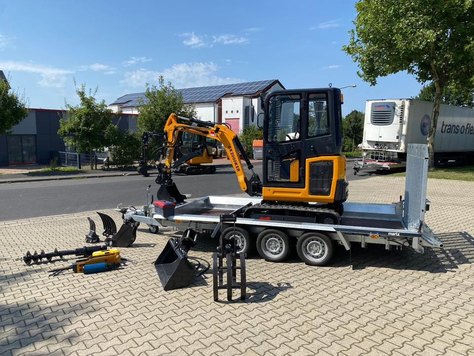 Minibagger BK2000KSR + Tieflader + Zubehör *INKL.19% MWST*BERGER KRAUS*YANMAR*SCHWENKARM* VERSTELLFAHRWERK* - 미니 굴삭기, 트레일러 : 사진 3 Minibagger BK2000KSR + Tieflader + Zubehör *INKL.19% MWST*BERGER KRAUS*YANMAR*SCHWENKARM* VERSTELLFAHRWERK* - 미니 굴삭기, 트레일러 : 사진 3