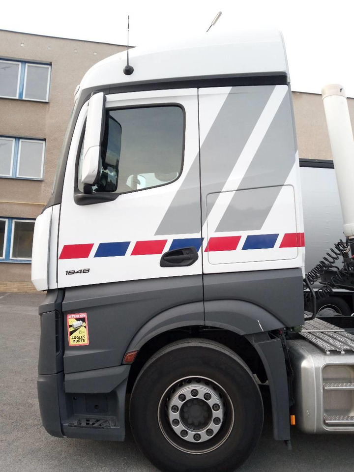 Mercedes-Benz Actros 1848 4x2 BigSpace PTO compressor - 트랙터 유닛 : 사진 4 Mercedes-Benz Actros 1848 4x2 BigSpace PTO compressor - 트랙터 유닛 : 사진 4