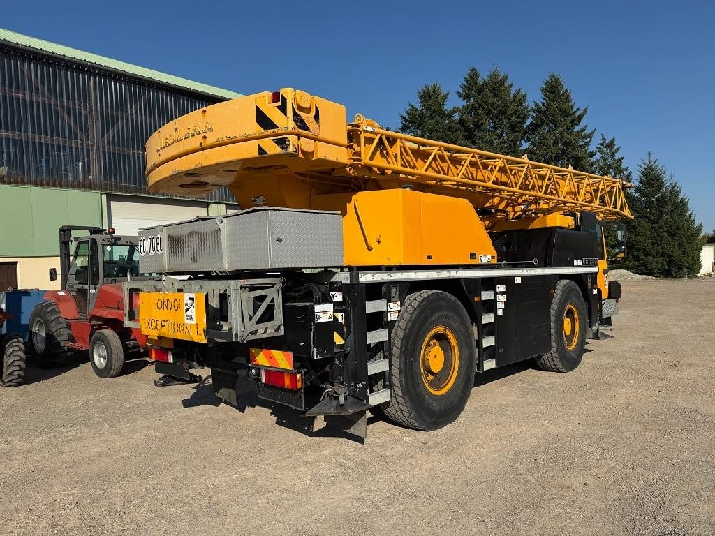 Liebherr LTM 1030-2.1 - 모바일 크레인 : 사진 3 Liebherr LTM 1030-2.1 - 모바일 크레인 : 사진 3