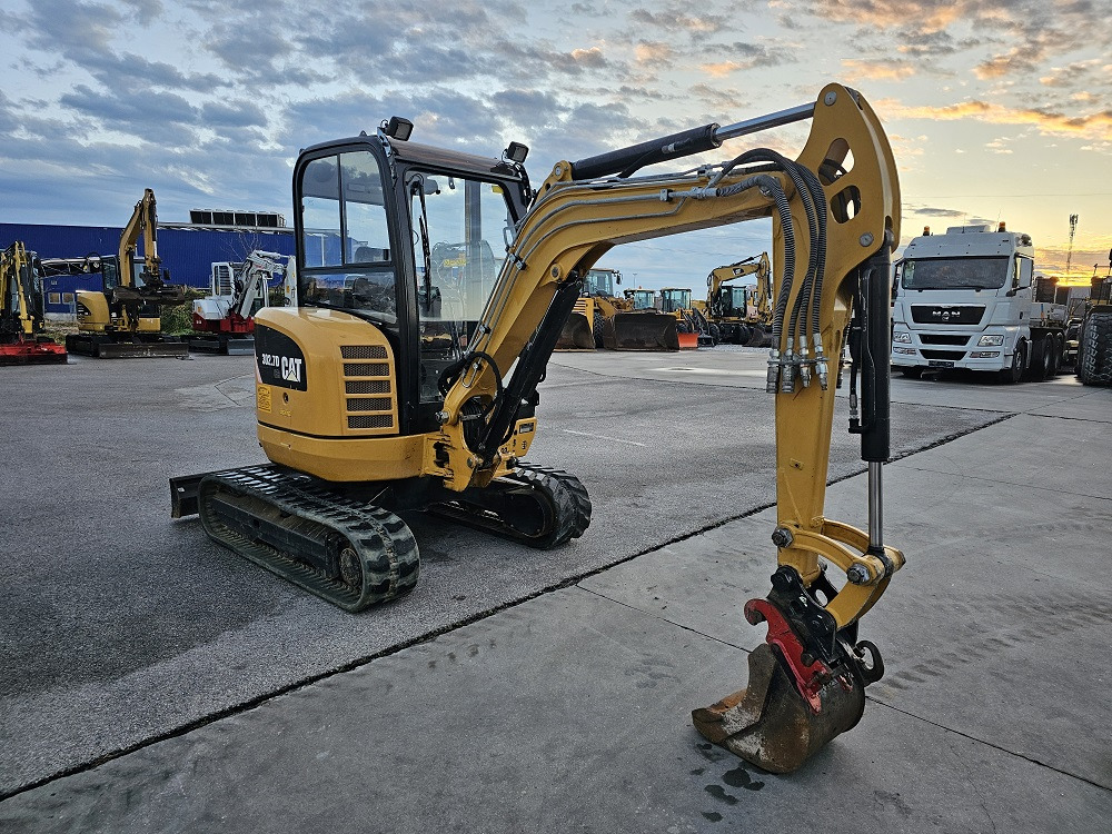 CATERPILLAR 302.7DCR - 미니 굴삭기 : 사진 5 CATERPILLAR 302.7DCR - 미니 굴삭기 : 사진 5