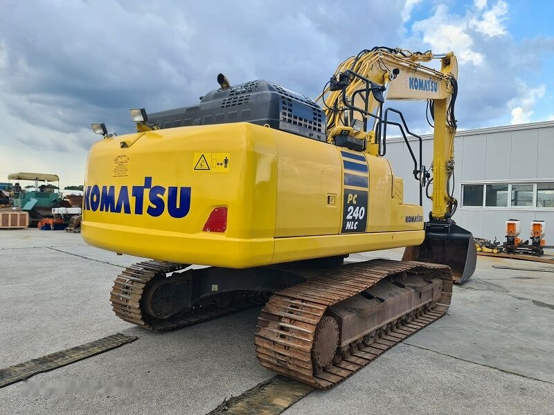 Komatsu PC240NLC-11 - 크롤러 굴삭기 : 사진 3 Komatsu PC240NLC-11 - 크롤러 굴삭기 : 사진 3