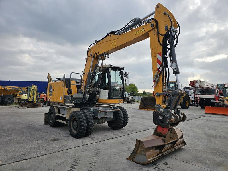 LIEBHERR A916 - 휠 굴삭기 : 사진 5 LIEBHERR A916 - 휠 굴삭기 : 사진 5