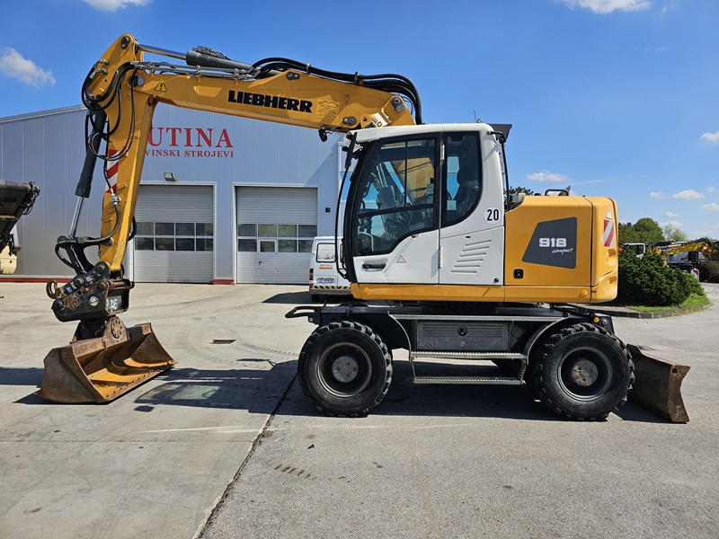 LIEBHERR A918 Compact - 휠 굴삭기 : 사진 1 LIEBHERR A918 Compact - 휠 굴삭기 : 사진 1