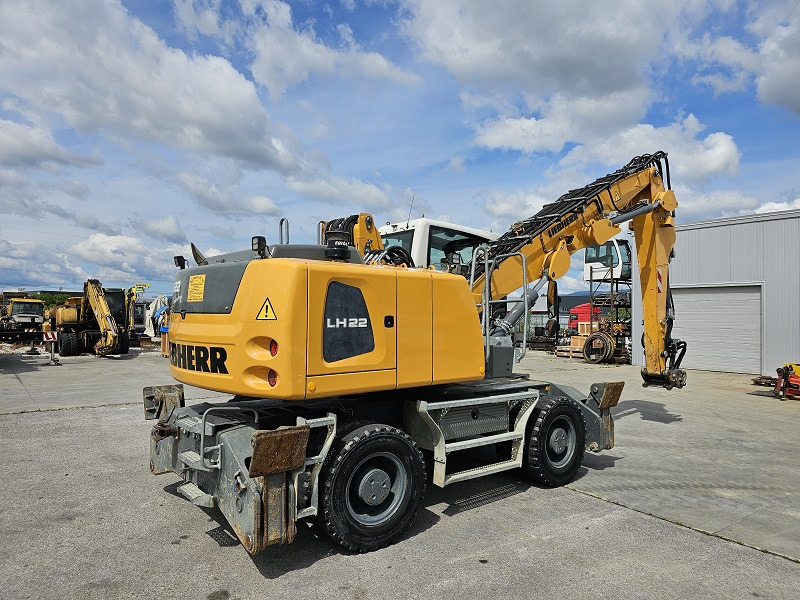 LIEBHERR LH22M - 폐기물/ 산업 처리기 : 사진 4 LIEBHERR LH22M - 폐기물/ 산업 처리기 : 사진 4