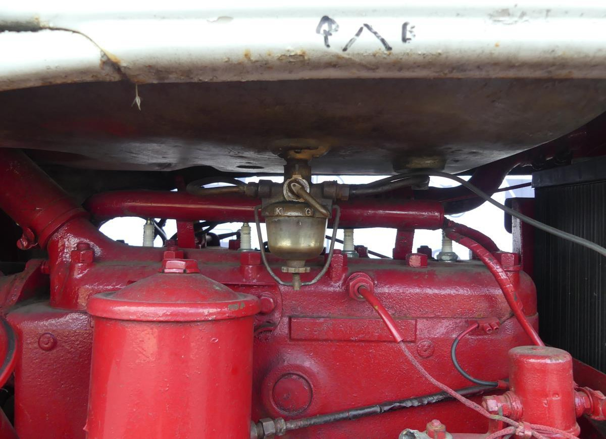 장궤형 트랙터 Ford 8N, Dearborn : 사진 37