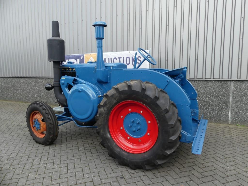 Lanz Bulldog D9506 - 장궤형 트랙터 : 사진 4 Lanz Bulldog D9506 - 장궤형 트랙터 : 사진 4
