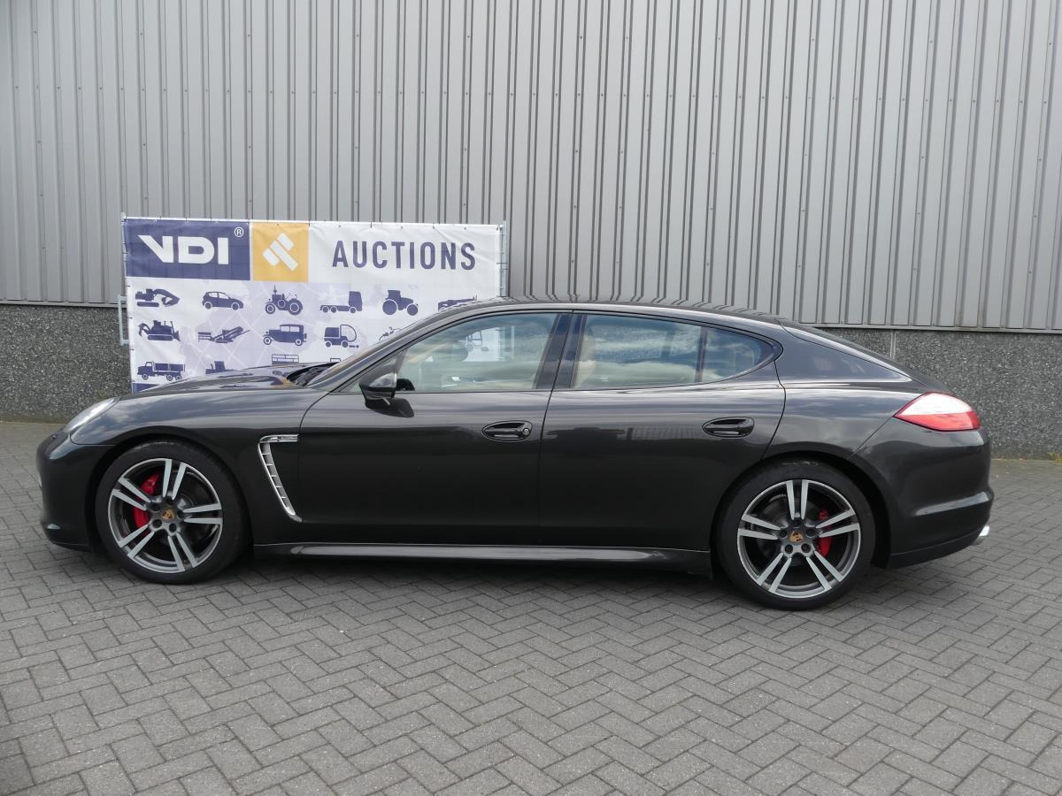 Porsche Panamera, Platina Edition - 세단 : 사진 3 Porsche Panamera, Platina Edition - 세단 : 사진 3