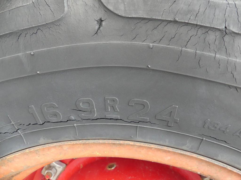 장궤형 트랙터 Volvo BM 2654 : 사진 30