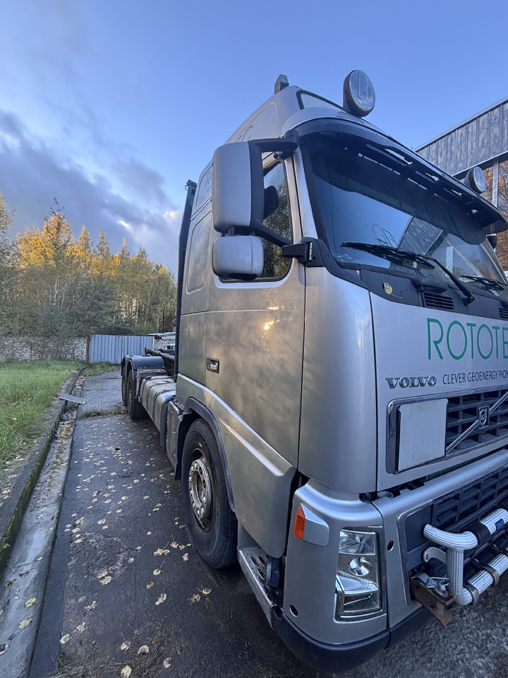 VOLVO FH16 - 580 - 후크 리프트 트럭 : 사진 2 VOLVO FH16 - 580 - 후크 리프트 트럭 : 사진 2