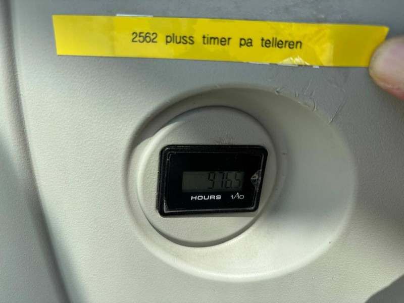 Kobelco SK 75 SR-3E - 미니 굴삭기 : 사진 5 Kobelco SK 75 SR-3E - 미니 굴삭기 : 사진 5