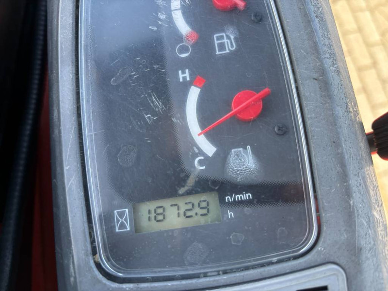 Kubota U 17-3 - 미니 굴삭기 : 사진 5 Kubota U 17-3 - 미니 굴삭기 : 사진 5