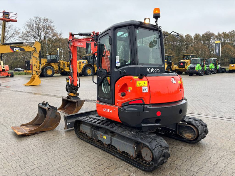 Kubota U 55-4 - 미니 굴삭기 : 사진 2 Kubota U 55-4 - 미니 굴삭기 : 사진 2