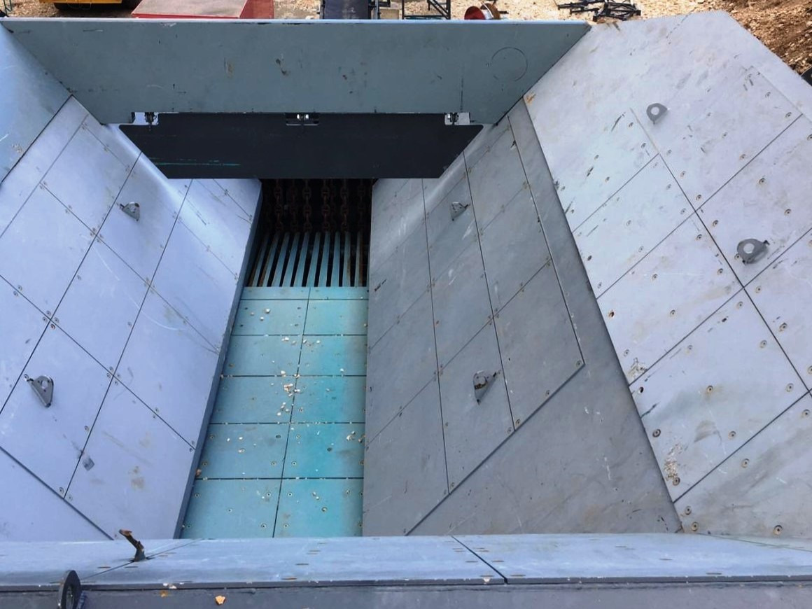 Constmach Alimentateur Vibrant Bunker Dans Des Capacités de 80 à 500 Tonnes - 광산 기계 : 사진 4 Constmach Alimentateur Vibrant Bunker Dans Des Capacités de 80 à 500 Tonnes - 광산 기계 : 사진 4