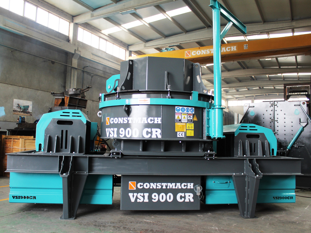 Constmach Concasseur à Percussion à Axe Vertical d'une Capacité de 65 à 400 T/H - 임팩트 크러셔 : 사진 4 Constmach Concasseur à Percussion à Axe Vertical d'une Capacité de 65 à 400 T/H - 임팩트 크러셔 : 사진 4