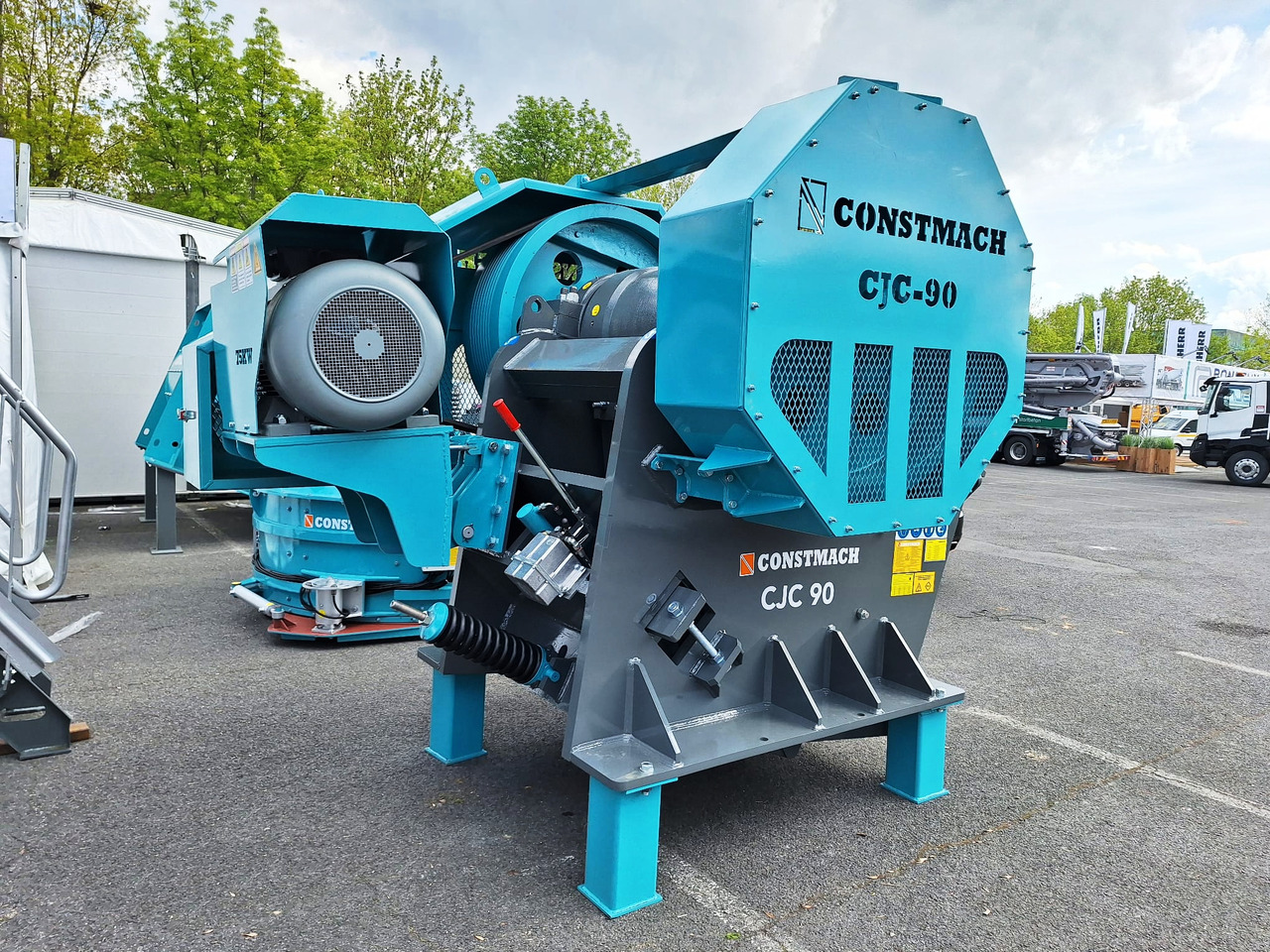 Constmach Delivery Of 60-110 Tph Jaw Crushers In Stock - 조 크러셔 : 사진 5 Constmach Delivery Of 60-110 Tph Jaw Crushers In Stock - 조 크러셔 : 사진 5
