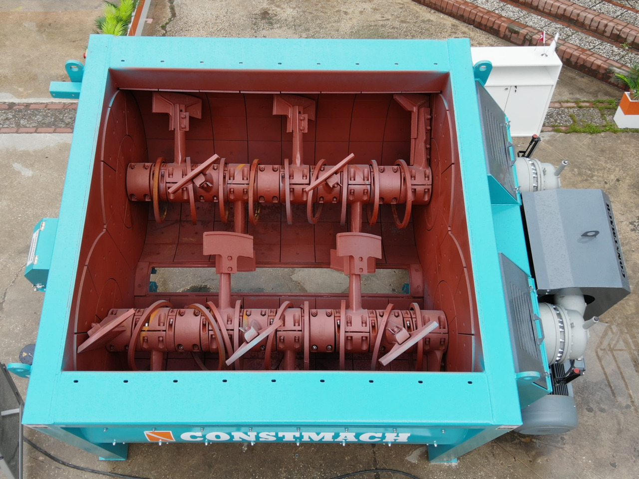 Constmach Double Shaft Concrete Mixer (Paddle Mixer) - 콘크리트 믹서 : 사진 1 Constmach Double Shaft Concrete Mixer (Paddle Mixer) - 콘크리트 믹서 : 사진 1