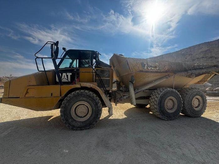 CAT 730C2 - 관절 덤프 : 사진 2 CAT 730C2 - 관절 덤프 : 사진 2