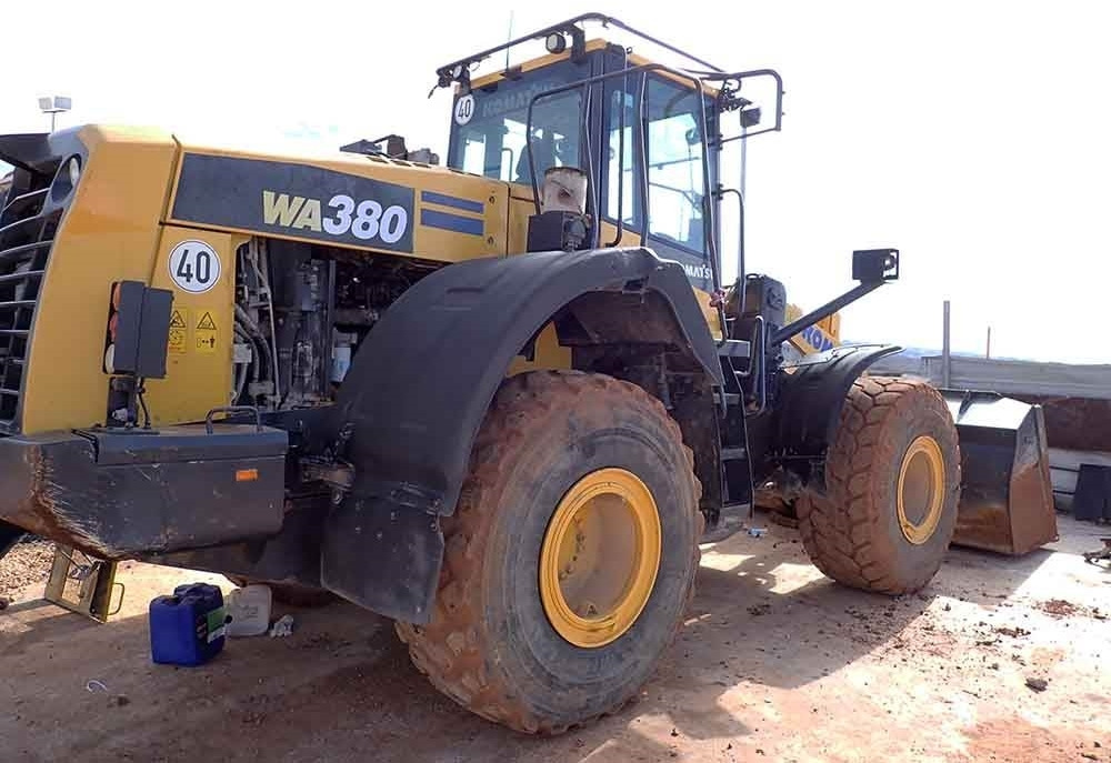 Komatsu WA380-8 - 휠 로더 : 사진 3 Komatsu WA380-8 - 휠 로더 : 사진 3