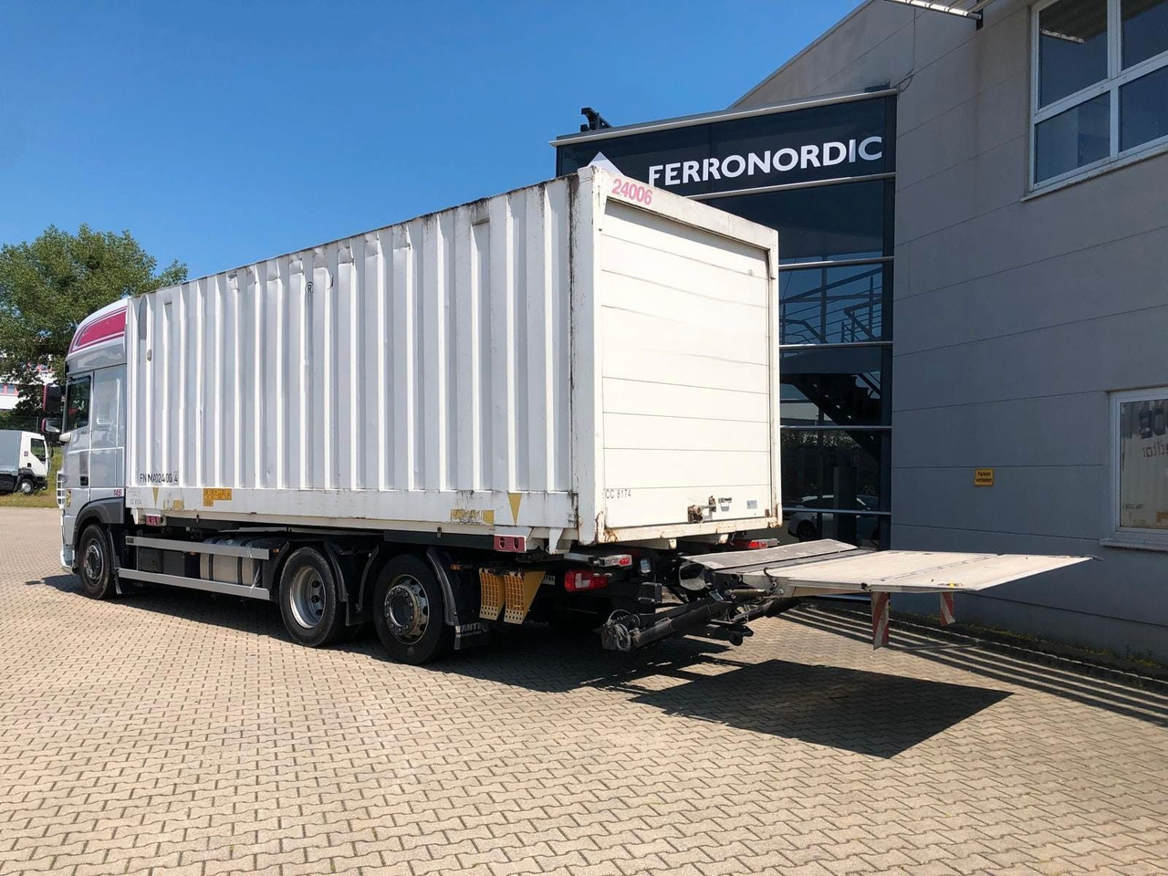 DAF XF450 SSC Lenk/Lift*LBW*AHK*Standklima - 박스 트럭 : 사진 4 DAF XF450 SSC Lenk/Lift*LBW*AHK*Standklima - 박스 트럭 : 사진 4