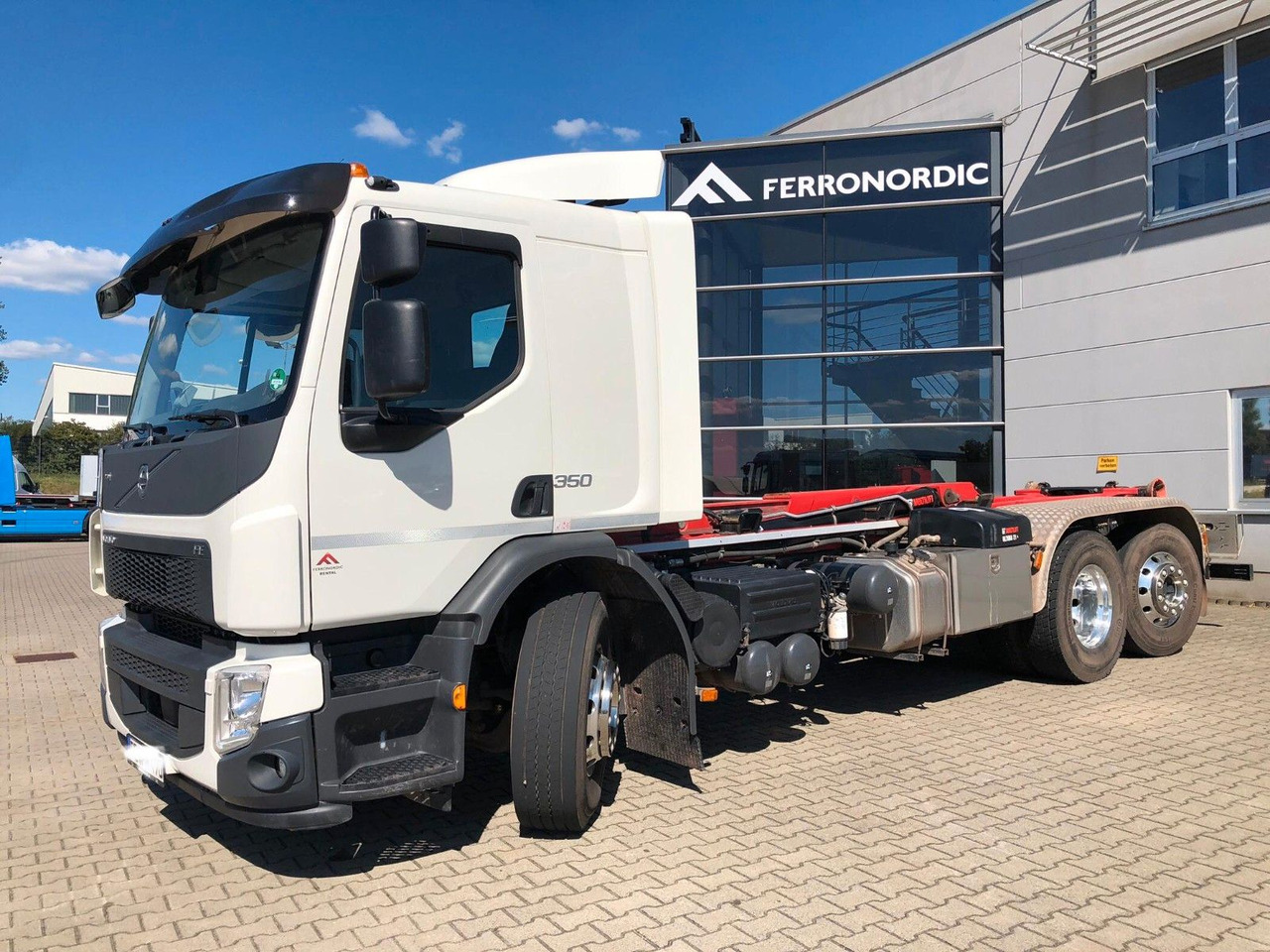 Volvo FE 350 6x2 Lenkachse*Alufelgen*HIAB*AHK*Klima - 후크 리프트 트럭 : 사진 2 Volvo FE 350 6x2 Lenkachse*Alufelgen*HIAB*AHK*Klima - 후크 리프트 트럭 : 사진 2