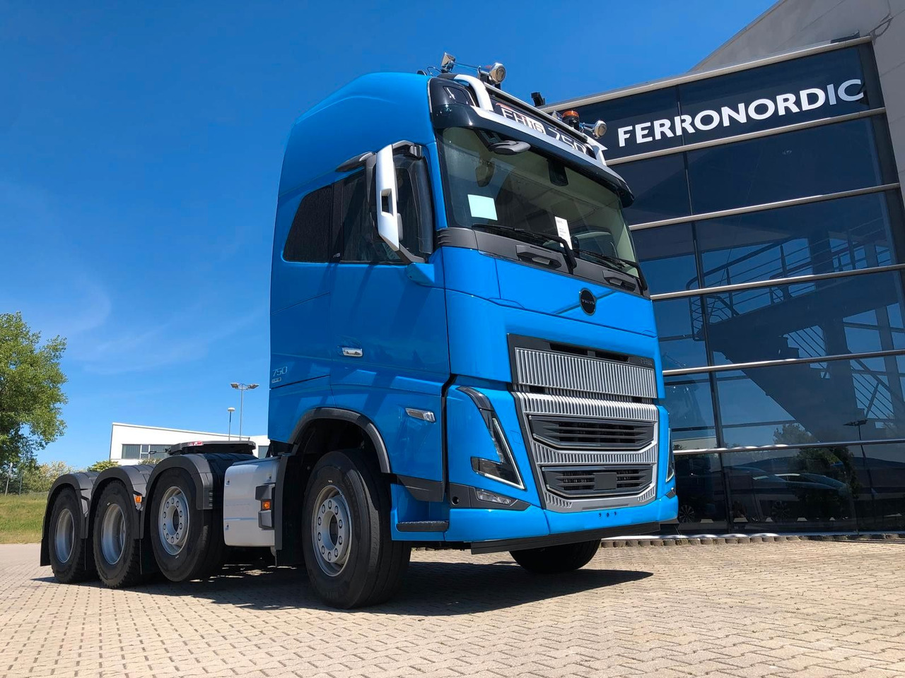 Volvo FH16 750 XL 8x4 Tridem*100T*Kriechgänge*Retarder Volvo FH16 750 XL 8x4 Tridem*100T*Kriechgänge*Retarder - 트랙터 유닛 : 사진 1 Volvo FH16 750 XL 8x4 Tridem*100T*Kriechgänge*Retarder Volvo FH16 750 XL 8x4 Tridem*100T*Kriechgänge*Retarder - 트랙터 유닛 : 사진 1