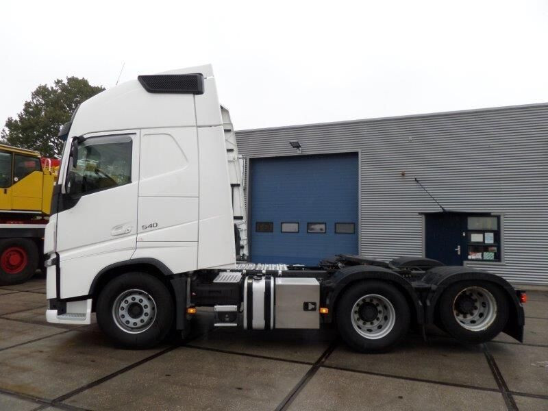 Volvo FH 540 6x2 - 트랙터 유닛 : 사진 2 Volvo FH 540 6x2 - 트랙터 유닛 : 사진 2