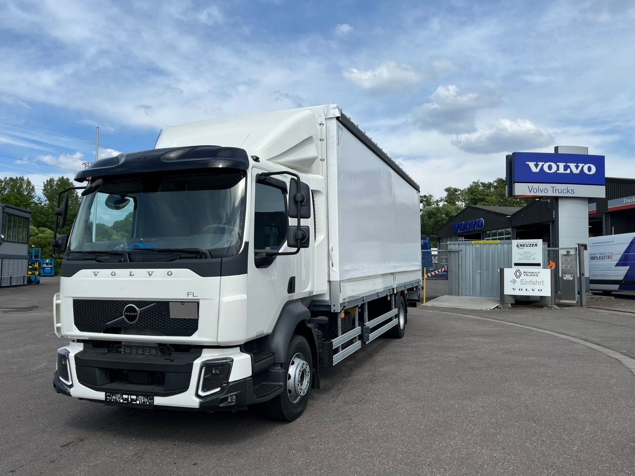 Volvo FL16.280 Junge Schiebeplane - 커튼사이더 트럭 : 사진 1 Volvo FL16.280 Junge Schiebeplane - 커튼사이더 트럭 : 사진 1