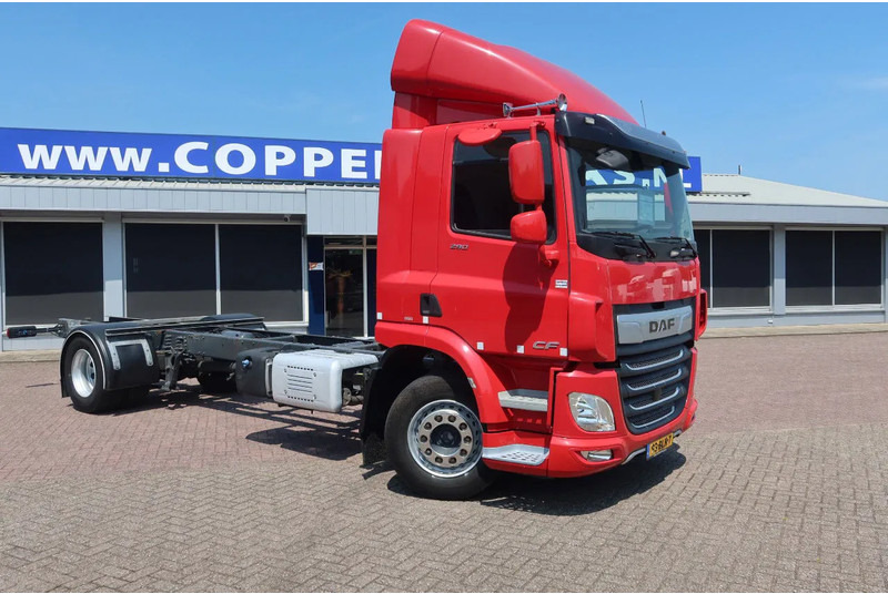 DAF CF 290 FA Chassis Euro 6 - 캡 새시 트럭 : 사진 2 DAF CF 290 FA Chassis Euro 6 - 캡 새시 트럭 : 사진 2