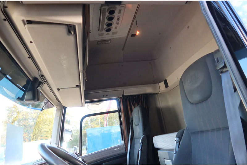 DAF CF 410 DAF CF 410 Black Edition Dhollandia klep 2.000 kg - 박스 트럭 : 사진 5 DAF CF 410 DAF CF 410 Black Edition Dhollandia klep 2.000 kg - 박스 트럭 : 사진 5