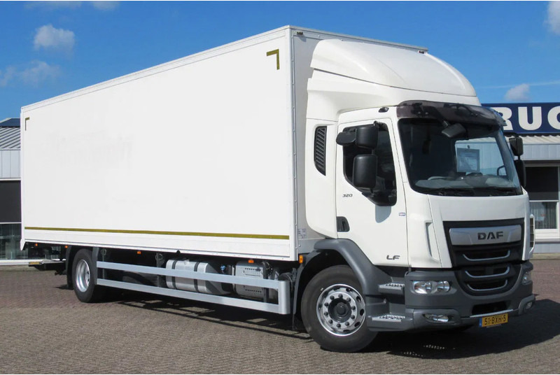 DAF LF 55 320 Euro 6 - 박스 트럭 : 사진 2 DAF LF 55 320 Euro 6 - 박스 트럭 : 사진 2