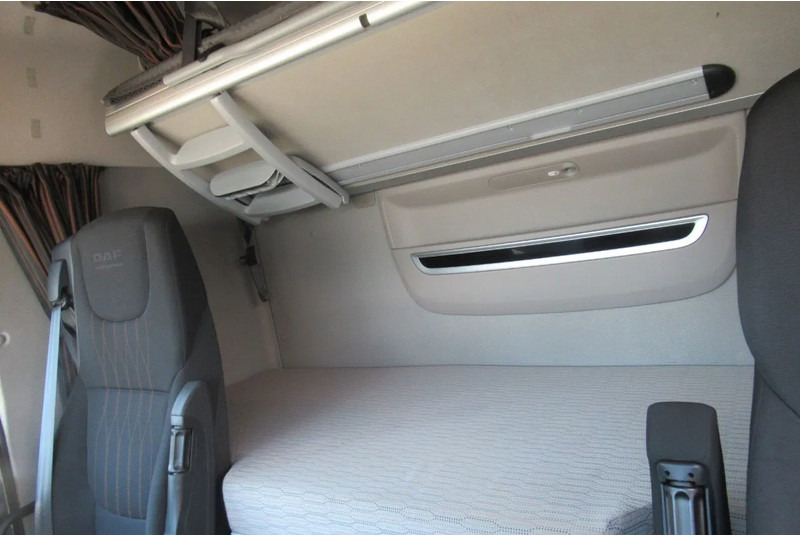DAF XF 450 FAR BDF Systeem - 컨테이너 운반 장치/ 스와프 보디 트럭 : 사진 4 DAF XF 450 FAR BDF Systeem - 컨테이너 운반 장치/ 스와프 보디 트럭 : 사진 4