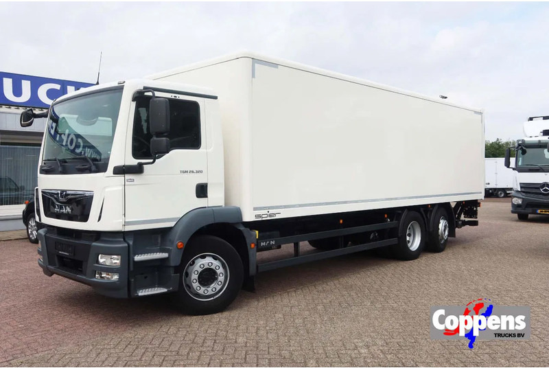MAN 26.320 TGM Bak+Klep stuur lift as Bar klep 2.000 kg - 박스 트럭 : 사진 1 MAN 26.320 TGM Bak+Klep stuur lift as Bar klep 2.000 kg - 박스 트럭 : 사진 1