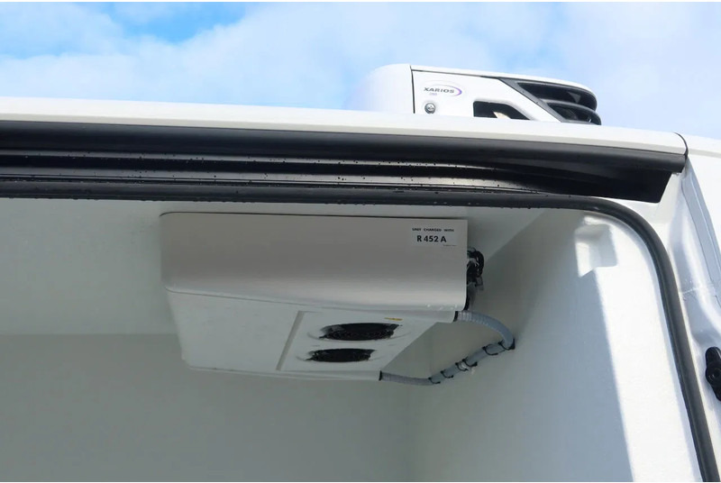 MAN TGE 50.160 Koel/Vries/Verwarmen + nachtaansluiting Carrier Xarios 350 L4/H2 automaat. Dubbel lucht. - 냉동 밴 : 사진 4 MAN TGE 50.160 Koel/Vries/Verwarmen + nachtaansluiting Carrier Xarios 350 L4/H2 automaat. Dubbel lucht. - 냉동 밴 : 사진 4