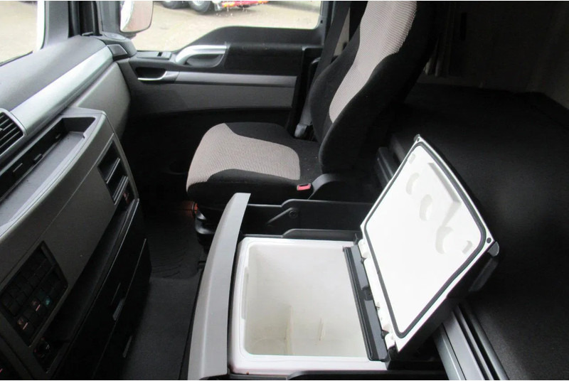 MAN TGX 26.460 XLX Interarder Euro 6 - 자동 운반 장치 트럭 : 사진 5 MAN TGX 26.460 XLX Interarder Euro 6 - 자동 운반 장치 트럭 : 사진 5